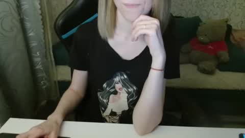 RebesaOlset online show from December 2025 03:30:02 PM