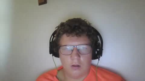 Snapshot of red454games454 chatting on January 2025 06:01:02 PM zsax horny online show from January 2025 06:01:02 PM