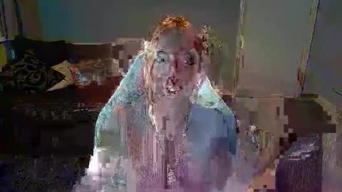 Red -  online show from November 2025 04:00:01 PM