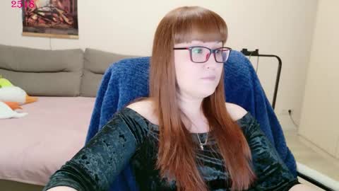 Lisa online show from April 2026 07:07:02 PM