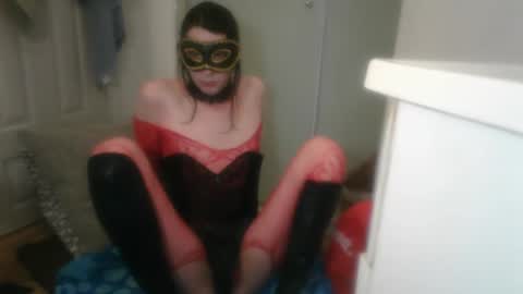 Red October SlutPuppy online show from January 2025 09:59:02 AM
