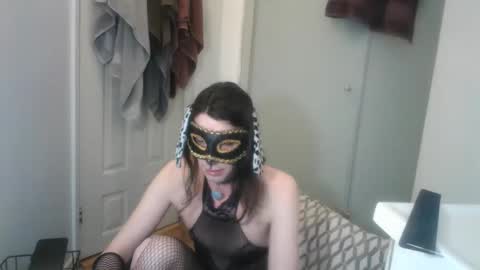 Red October SlutPuppy online show from April 2026 07:22:02 AM