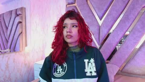 red_pandaa online show from January 2026 03:00:02 AM