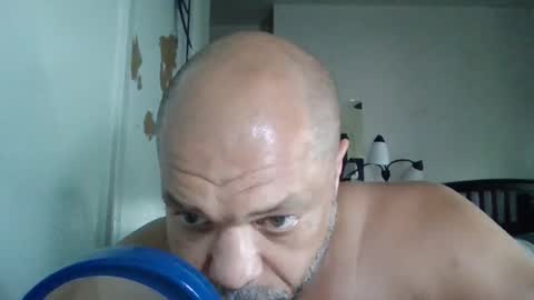 Snapshot of redbone441 chatting on April 2026 07:56:02 PM Redbone online show from April 2026 07:56:02 PM