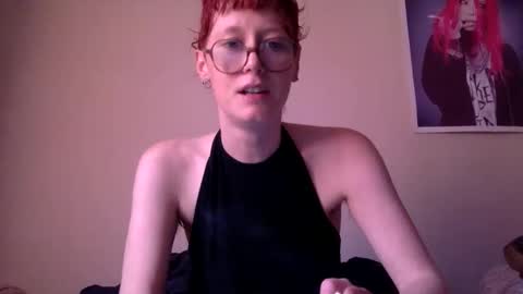 redcassie666 online show from May 2026 01:06:01 PM