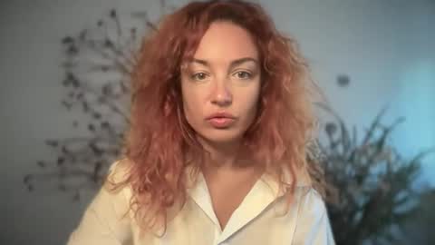 Snapshot of reddgirll chatting on September 2025 07:11:02 AM reddgirll online show from September 2025 07:11:02 AM