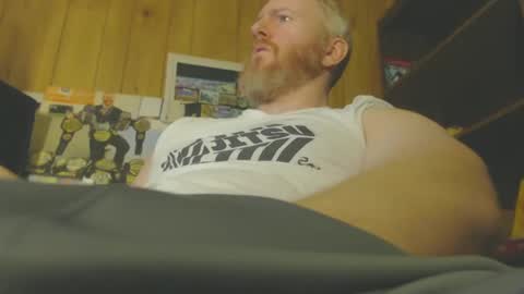 Snapshot of redhead4fun chatting on November 2025 06:19:02 PM theredhead4fun online show from November 2025 06:19:02 PM