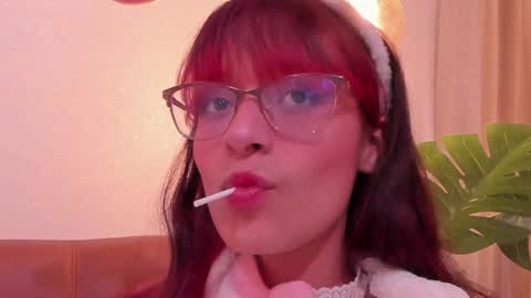 Meloddy online show from December 2024 10:43:01 PM