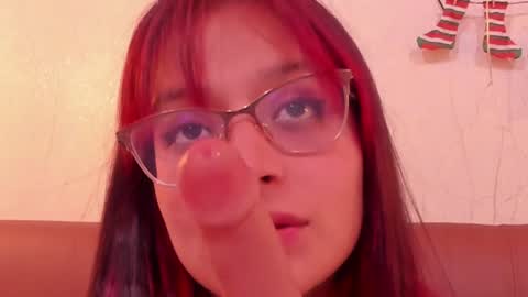 Meloddy online show from December 2024 08:44:02 PM