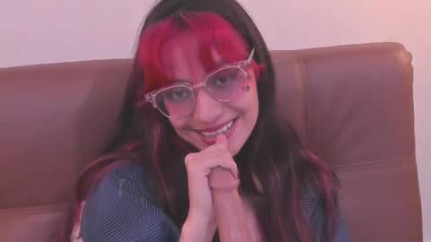 Meloddy online show from February 2025 10:42:01 PM