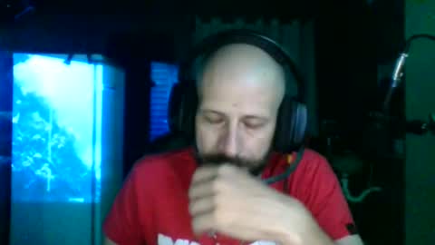 Snapshot of redragonwolf chatting on October 2025 08:53:02 AM redra online show from October 2025 08:53:02 AM