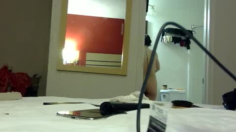 Snapshot of redruby1999 chatting on March 2026 06:39:02 AM redruby1999 online show from March 2026 06:39:02 AM