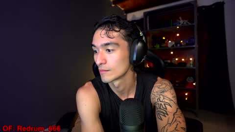 Snapshot of redrum_696 chatting on January 2025 04:26:01 AM Red online show from January 2025 04:26:01 AM