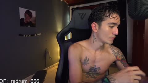 Snapshot of redrum_696 chatting on January 2025 06:27:01 PM Red online show from January 2025 06:27:01 PM