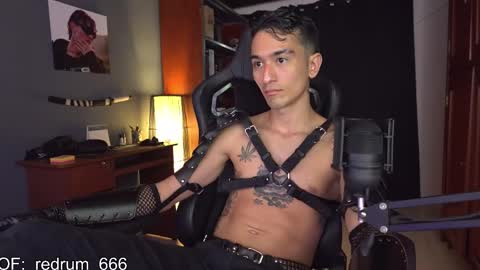 Snapshot of redrum_696 chatting on February 2025 05:04:01 PM Red online show from February 2025 05:04:01 PM