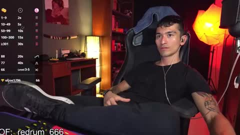 Snapshot of redrum_696 chatting on March 2025 02:07:02 AM Red online show from March 2025 02:07:02 AM