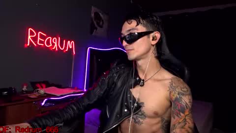 Snapshot of redrum_696 chatting on September 2025 10:22:02 PM Red online show from September 2025 10:22:02 PM