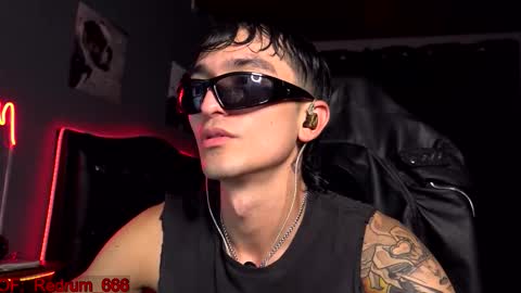 Snapshot of redrum_696 chatting on September 2025 05:16:02 PM Red online show from September 2025 05:16:02 PM