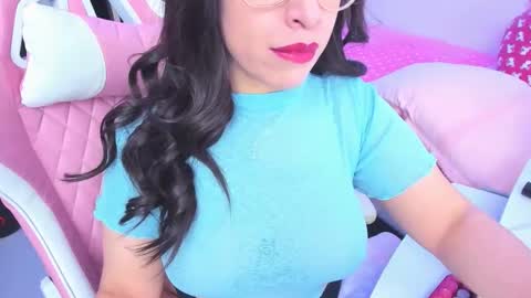 redski77 online show from November 2025 09:23:01 AM