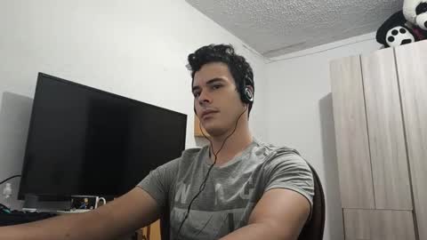 RedsoulReaver online show from March 2025 03:19:01 AM