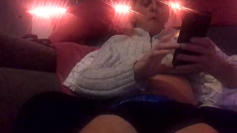 Snapshot of redspider1543 chatting on December 2024 10:24:02 PM Redspider154 online show from December 2024 10:24:02 PM