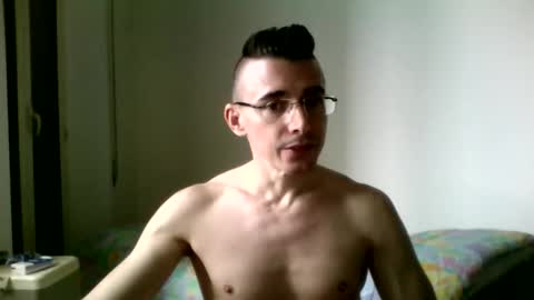 redstep0 online show from November 2025 02:06:01 PM