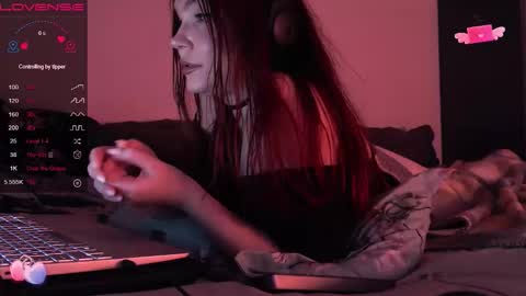 Red online show from November 2025 12:16:02 AM