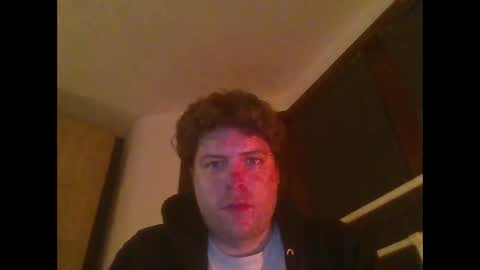 Boredhorny online show from November 2025 12:42:02 AM