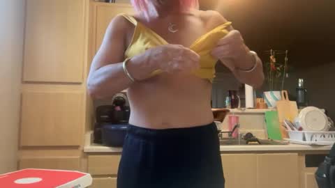 regina_george310 online show from July 2026 01:37:01 AM
