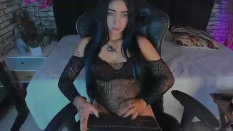   online show from June 2026 03:00:01 AM