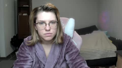 Snapshot of reginasmilee chatting on January 2025 02:36:01 AM Regina online show from January 2025 02:36:01 AM