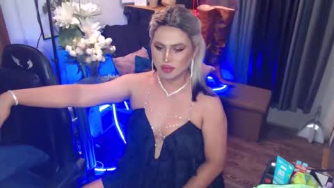 Red Ivy online show from March 2026 11:28:02 AM