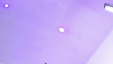 Reika  online show from September 2025 01:24:02 PM