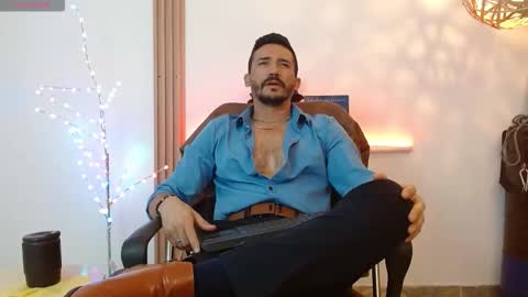   REIKO  online show from January 2026 03:16:02 PM