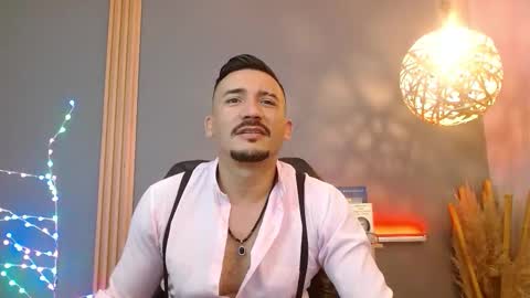   REIKO  online show from February 2026 02:44:02 PM