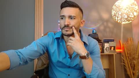   REIKO  online show from March 2026 07:29:01 PM