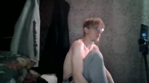 Snapshot of relytburns420 chatting on May 2026 05:01:02 AM tylerBurnham online show from May 2026 05:01:02 AM