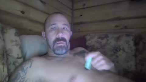 Snapshot of remington543 chatting on January 2025 02:43:02 AM remington543 online show from January 2025 02:43:02 AM