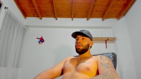 Rmy Steen online show from November 2025 02:46:02 AM