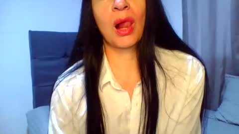 renata_hot1 online show from June 2026 10:52:01 PM