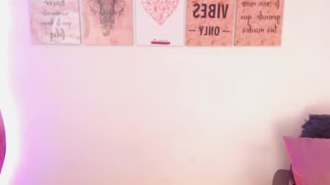    online show from December 2024 04:31:02 AM