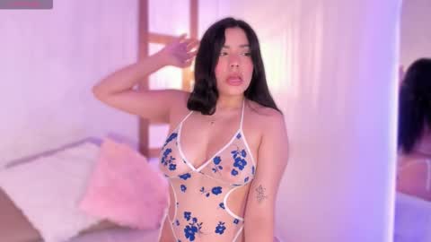 Snapshot of renataleclair chatting on February 2026 03:52:02 PM renataleclair online show from February 2026 03:52:02 PM