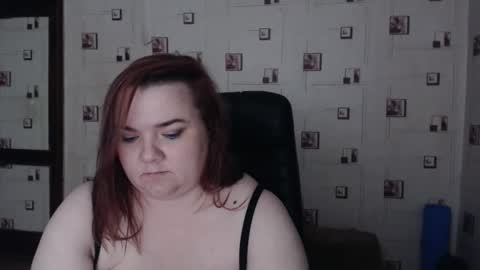 Snapshot of renataoia chatting on March 2026 04:51:02 PM renataoia online show from March 2026 04:51:02 PM