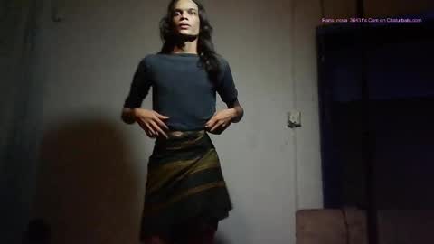 Snapshot of rene_nova_36431 chatting on December 2024 01:43:02 PM Rene online show from December 2024 01:43:02 PM