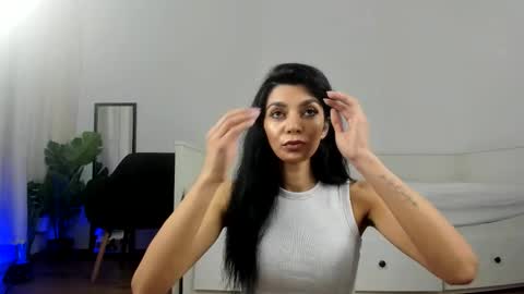 Rena online show from February 2026 05:06:02 AM