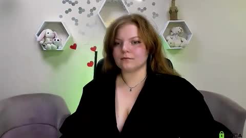 Sweet Renesmee online show from September 2025 09:44:02 AM