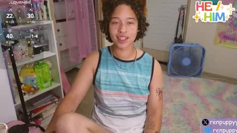 Snapshot of renpuppy chatting on November 2025 04:00:01 AM REN online show from November 2025 04:00:01 AM