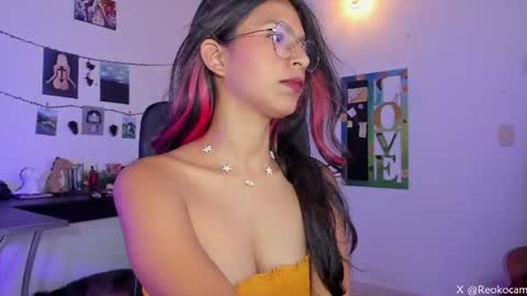 Snapshot of reoko_ chatting on June 2026 08:07:02 PM Reoko online show from June 2026 08:07:02 PM