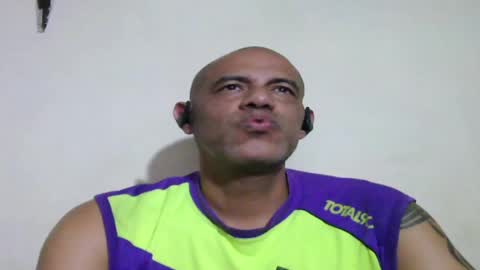 Snapshot of retlam37 chatting on May 2026 03:15:01 AM Walter online show from May 2026 03:15:01 AM