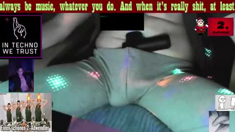 revilo80 online show from December 2024 12:40:02 AM